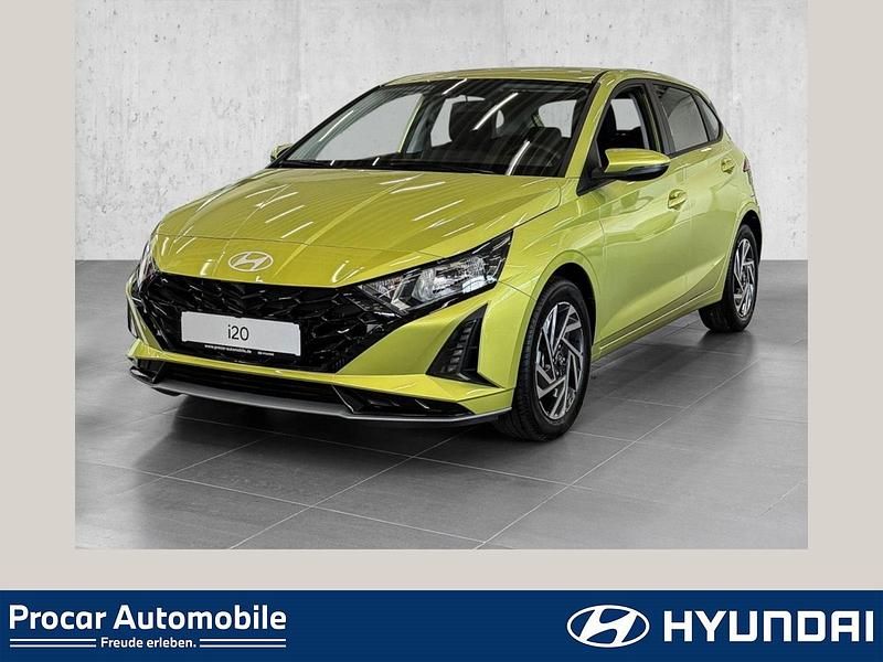 Lucid lime / met Neu 2025 Hyundai i20 Trend Limousine | 21.890 € (Fairer Preis) - Bild 1/4