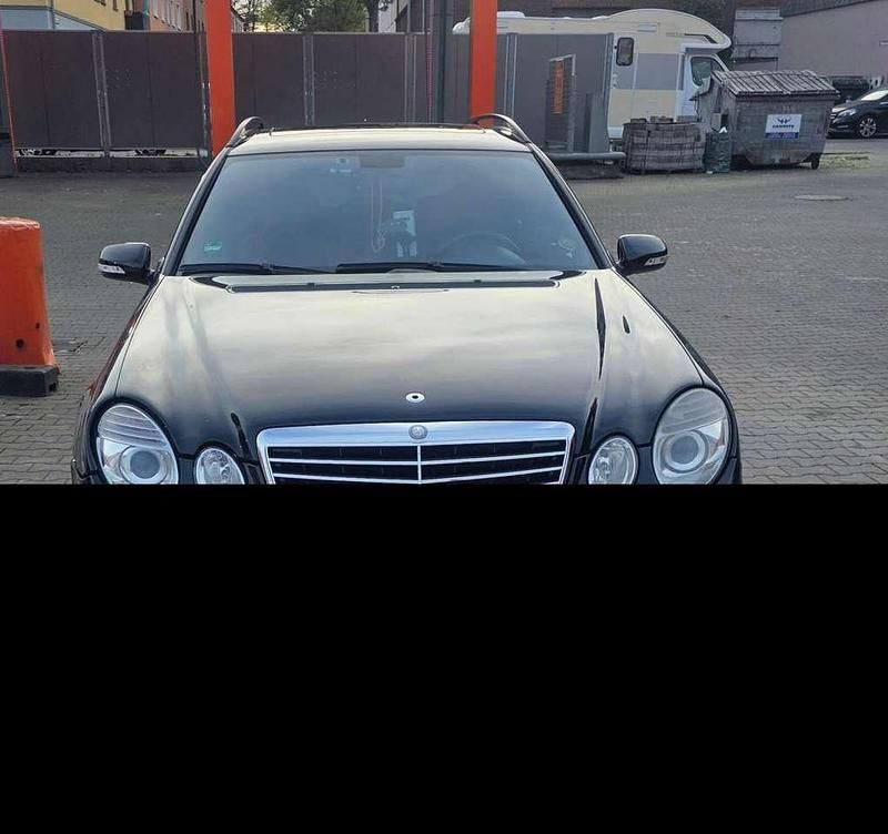 Second-hand Mercedes 220 131 CP (96 kW) 2007
