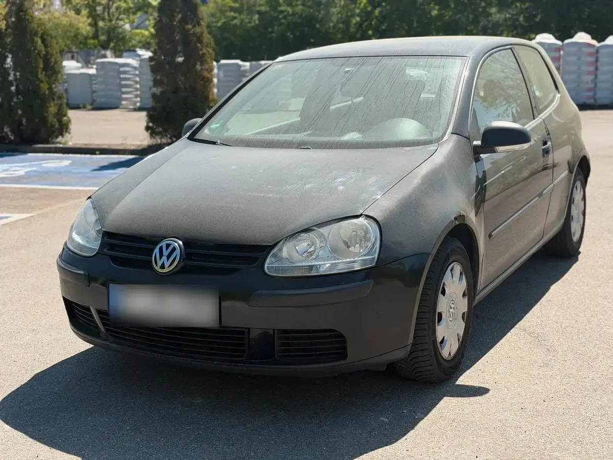 Usata VW Golf IV 80 CV (58 kW) 2006 Nero Utilitaria