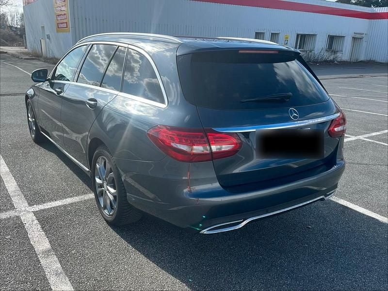 Gebraucht Mercedes C220 170 PS (125 kW) 2016 Grau Kombi