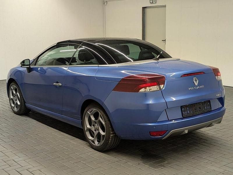 Gebraucht Renault Mégane Cabriolet GT 179 PS (131 kW) 2010 Malta blue (metallic) Cabrio