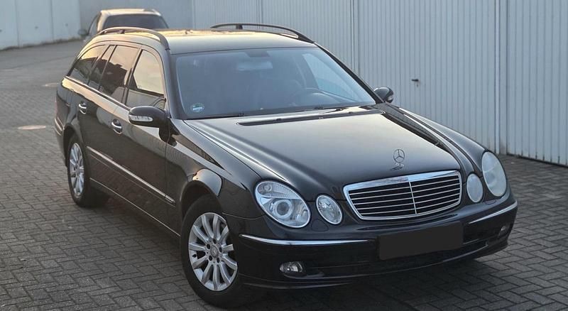 Gebraucht Mercedes E280 Avantgarde 190 PS (139 kW) 2005 Schwarz Kombi