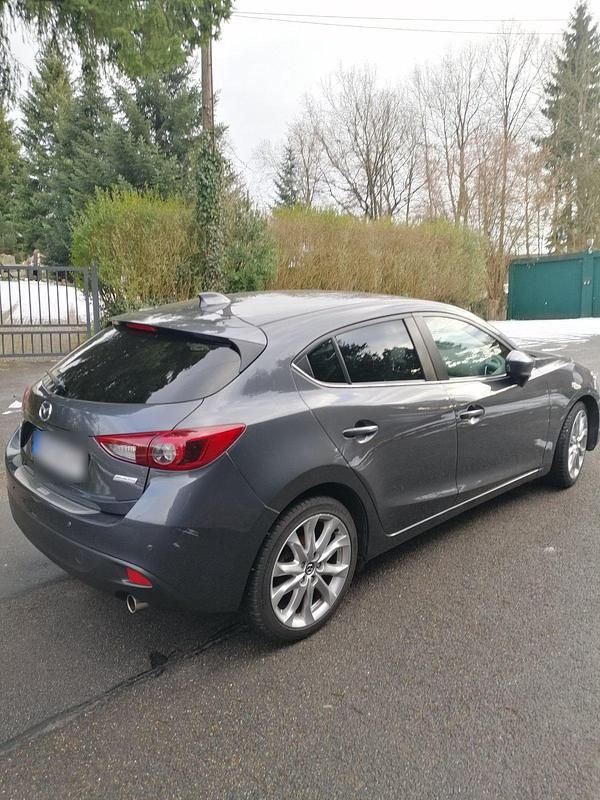 Gebraucht Mazda 3 Sky 120 PS (88 kW) 2015 Grau Limousine