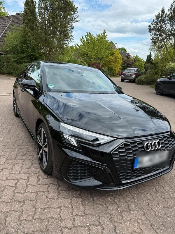 Schwarz Gebraucht 2021 Audi A3 S-Line Limousine | 28.000 € (Fairer Preis) - Bild 1/4