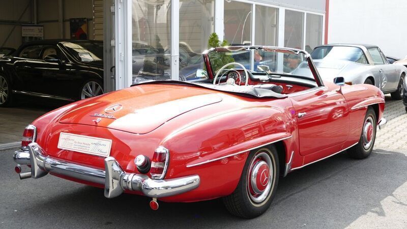 Gebraucht Mercedes 190 105 PS (77 kW) 1958 Rot Limousine