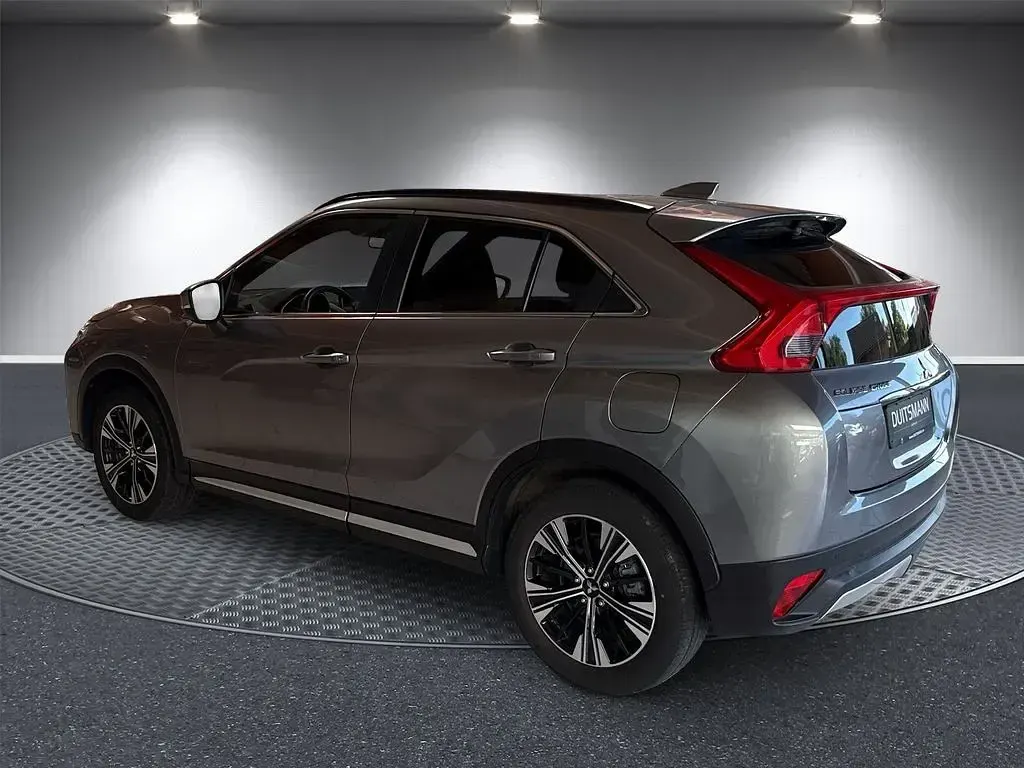 Gebraucht Mitsubishi Eclipse Cross Active 163 PS (119 kW) 2019 Platinumgrau (m) SUV