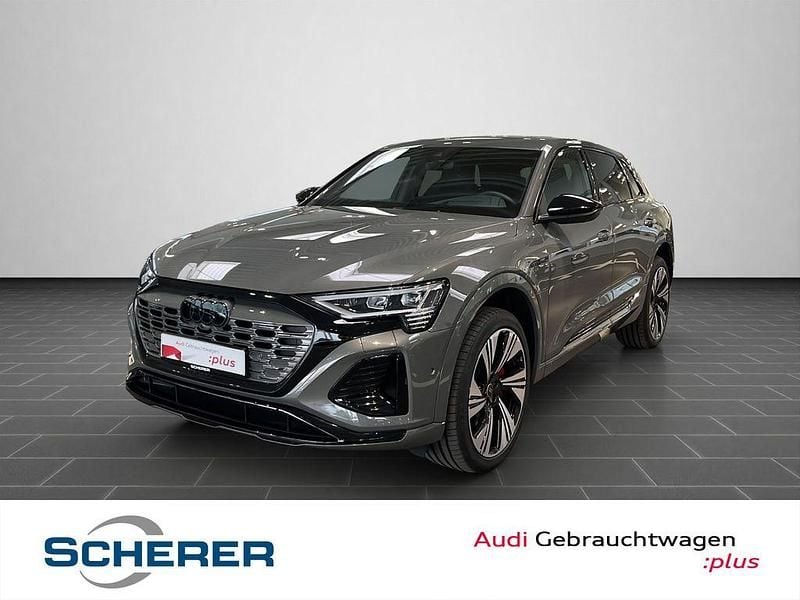 Chronosgrau metallic (metallic) Gebraucht 2023 Audi Q8 e-tron Comfort SUV | 58.990 € (Guter Preis) - Bild 1/4