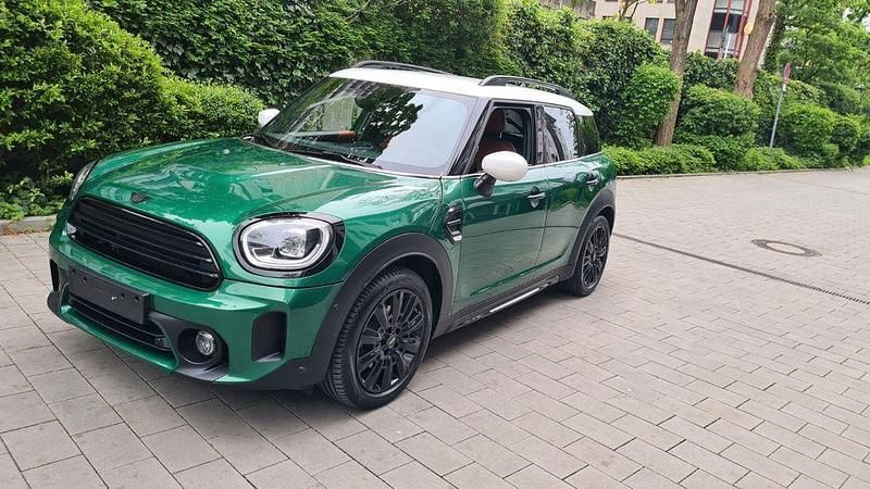 Grün Gebraucht 2022 Mini Cooper Kleinwagen | 24.399 € (Teuer) - Bild 1/4