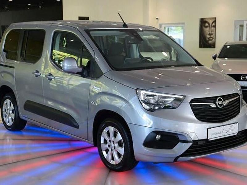 Gebraucht Opel Combo Life Elegance 131 PS (96 kW) 2022 Grau Limousine