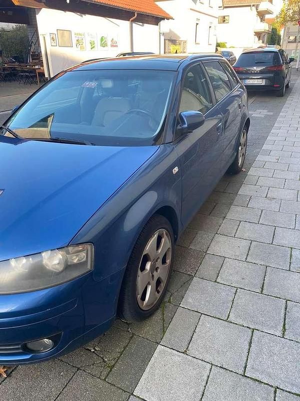 Blau Gebraucht 2005 Audi A3 Limousine | 3.000 € (Guter Preis) - Bild 1/4
