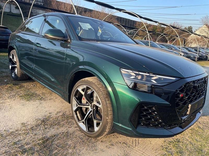 Neu Audi RS Q8 Performance 640 PS (470 kW) 2026 Grün SUV