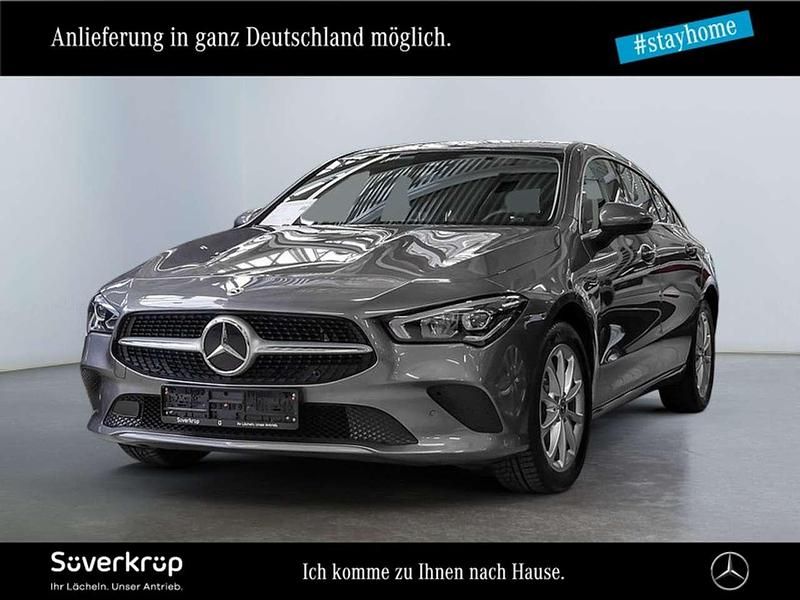 Gebraucht Mercedes CLA250e Shooting Brake 218 PS (160 kW) 2022 Metalliclack mountaingrau (metallic) Kombi