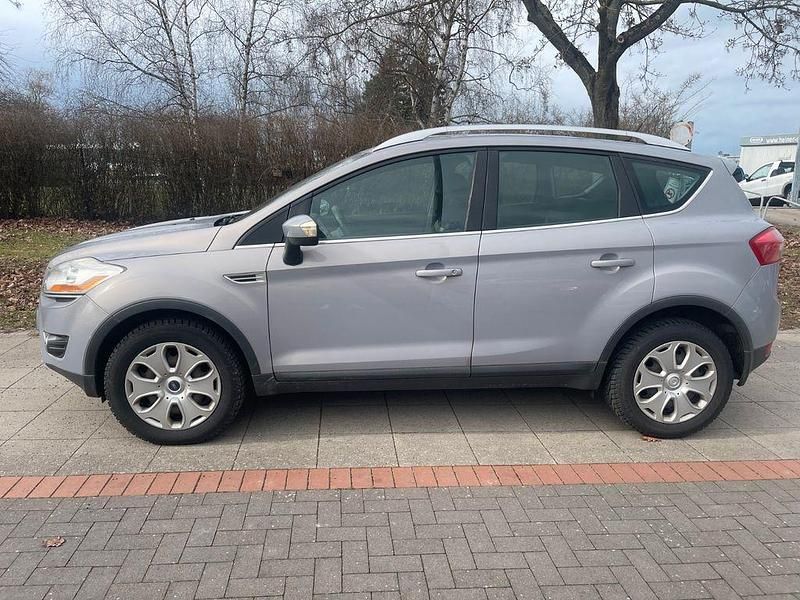 Gebraucht Ford Kuga Titanium 140 PS (102 kW) 2011 Grau SUV