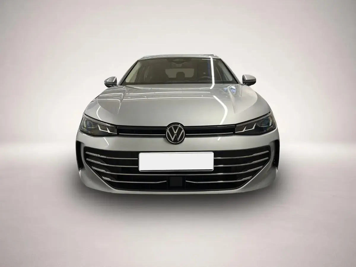 Gebraucht VW Passat Business 150 PS (110 kW) 2025 Manufacturer Kombi