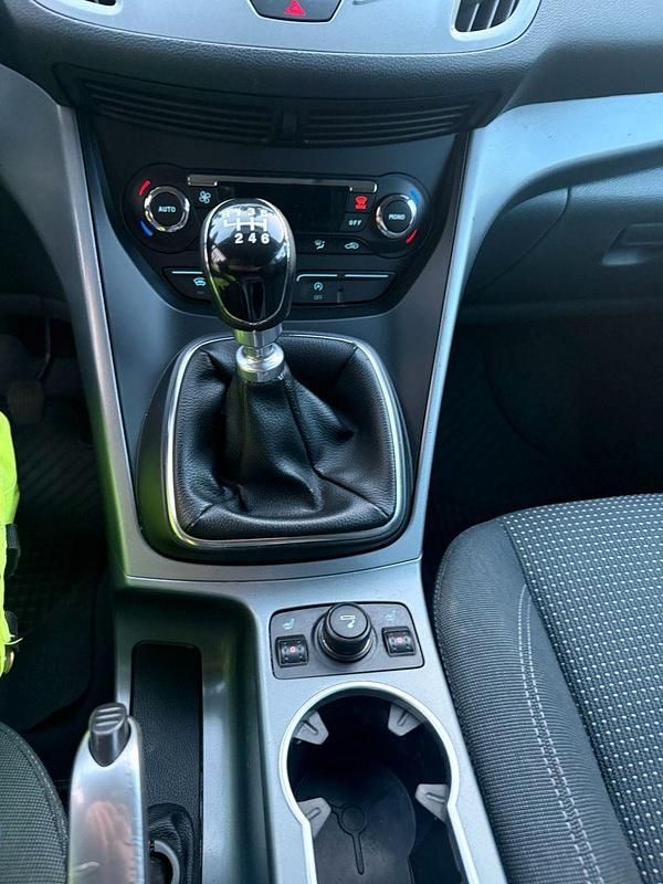 Second-hand Ford C-MAX 116 CP (85 kW) 2012 Gri Monovolum