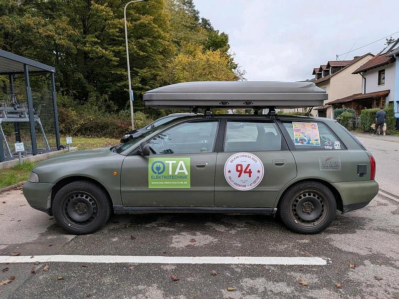 Grün Gebraucht 1997 Audi A4 Kombi | 2.400 € (Fairer Preis) - Bild 1/4