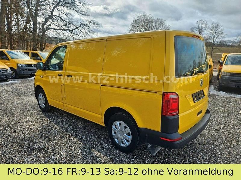 Second-hand VW Transporter 84 CP (61 kW) 2015 Galben Van