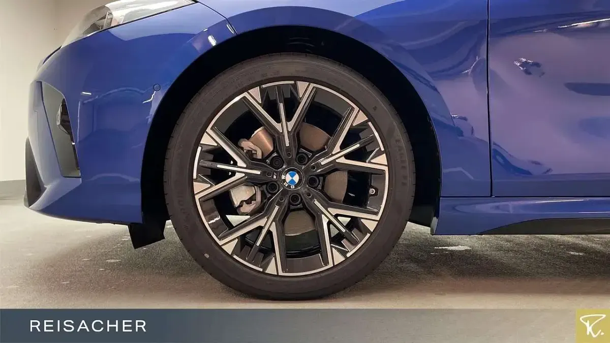 Neu BMW 120 Performance 170 PS (125 kW) 2026 M portimao blau metallic Kleinwagen