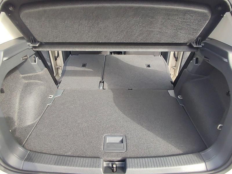 Gebraucht VW T-Cross Move 110 PS (80 kW) 2023 Beige SUV