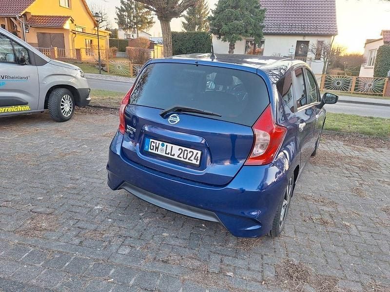 Gebraucht Nissan Note Acenta+ 80 PS (58 kW) 2015 Blau Kleinwagen