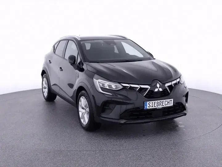 Gebraucht Mitsubishi ASX Plus 91 PS (66 kW) 2024 Rot SUV