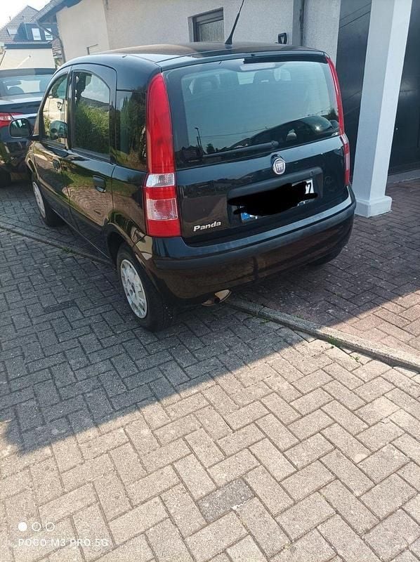 Schwarz Gebraucht 2012 Fiat Panda Kleinwagen | 2.975 € (Guter Preis) - Bild 1/4