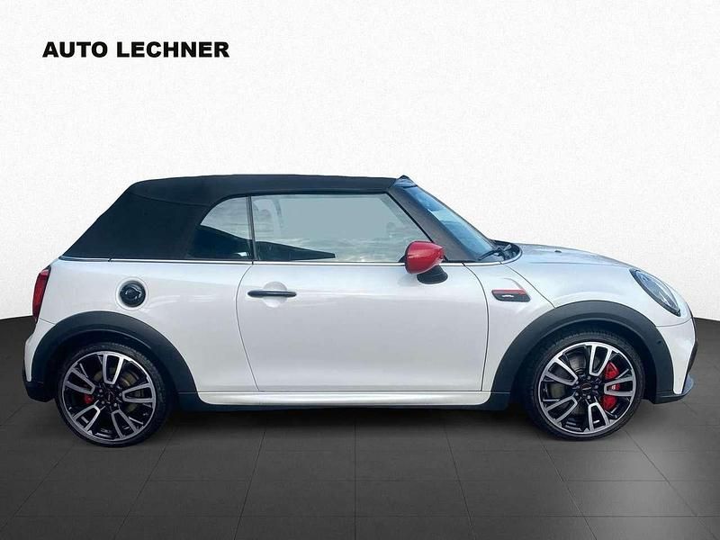 Gebraucht Mini John Cooper Works 231 PS (169 kW) 2023 Nanuq white Kleinwagen