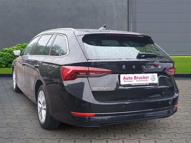 Gebraucht Skoda Octavia Style 150 PS (110 kW) 2022 Schwarz Kombi
