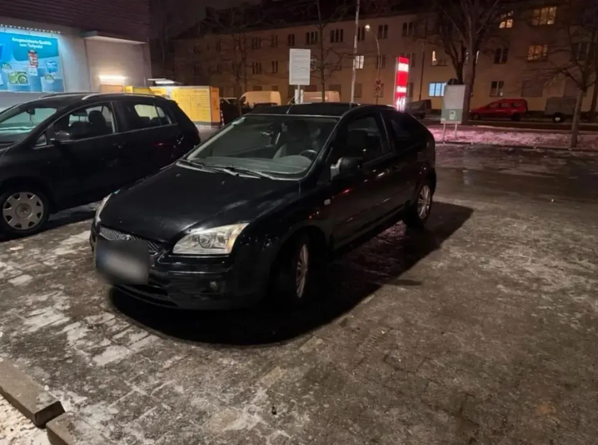 Brugt Ford Focus 80 HK (58 kW) 2007 Sort Hatchback