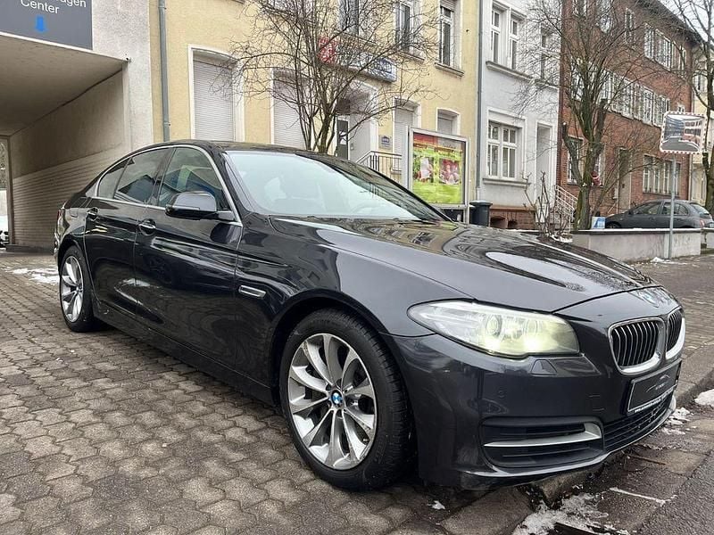 Gebraucht BMW 530 Performance 258 PS (189 kW) 2015 Grau Limousine