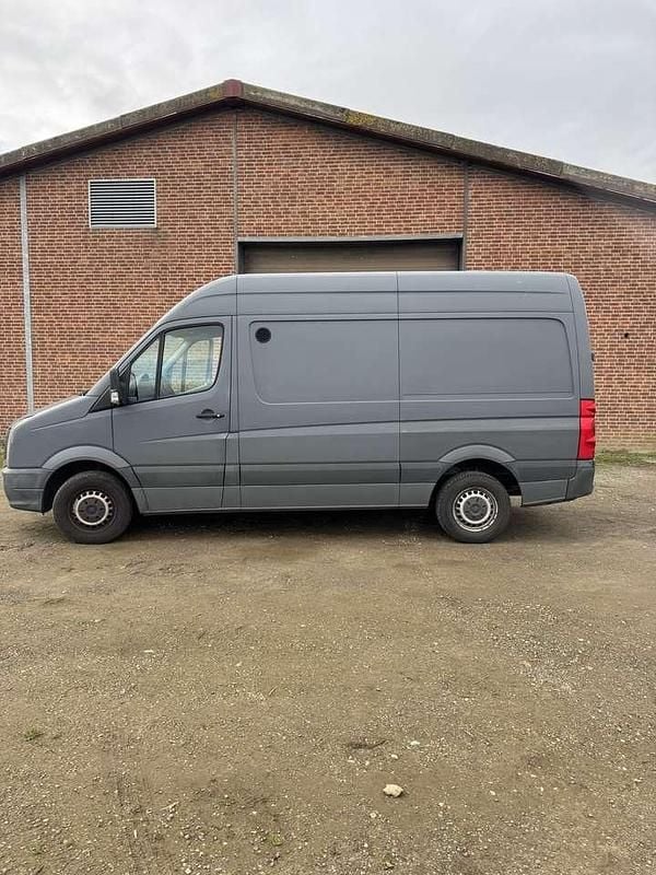 Gebraucht VW Crafter 136 PS (100 kW) 2015 Grau Van