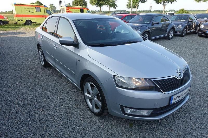 Gebraucht Skoda Rapid 122 PS (89 kW) 2014 Silber Limousine
