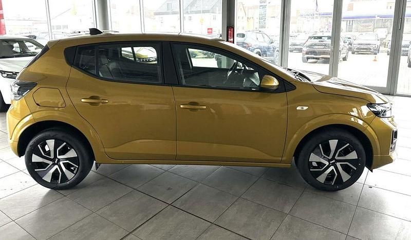 Neu Dacia Sandero Expression 101 PS (74 kW) 2026 Gelb Limousine