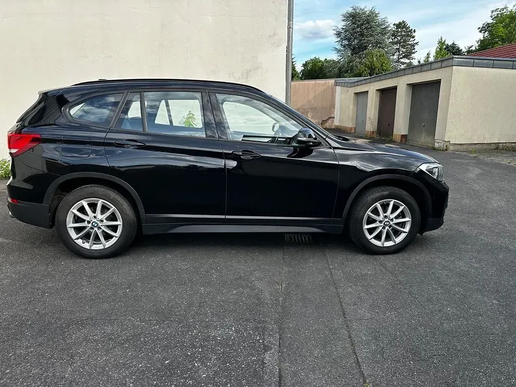 Gebraucht BMW X1 Performance 150 PS (110 kW) 2022 Schwarz SUV