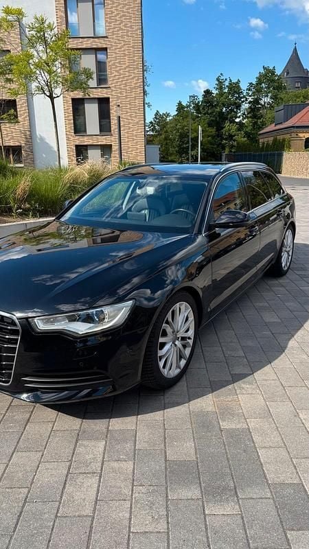 Schwarz Gebraucht 2012 Audi A6 S-Line Kombi | 10.399 € (Guter Preis) - Bild 1/4