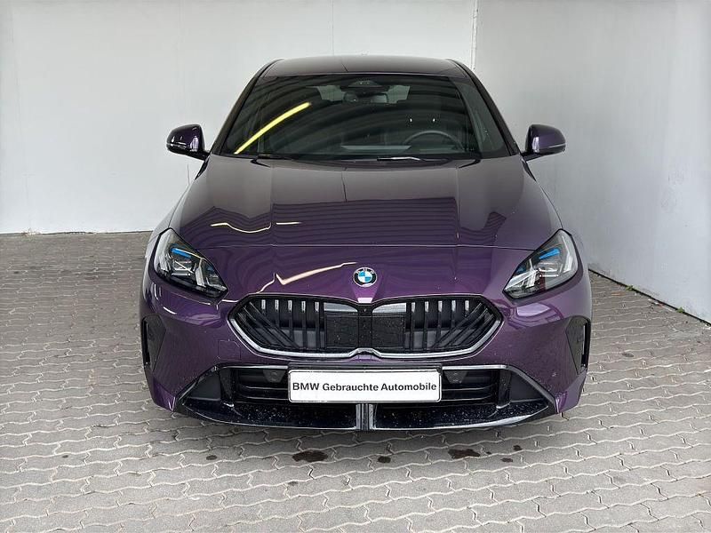 Thundernight met. Gebraucht 2025 BMW 120 M Sport Kleinwagen | 36.690 € (Fairer Preis) - Bild 1/4