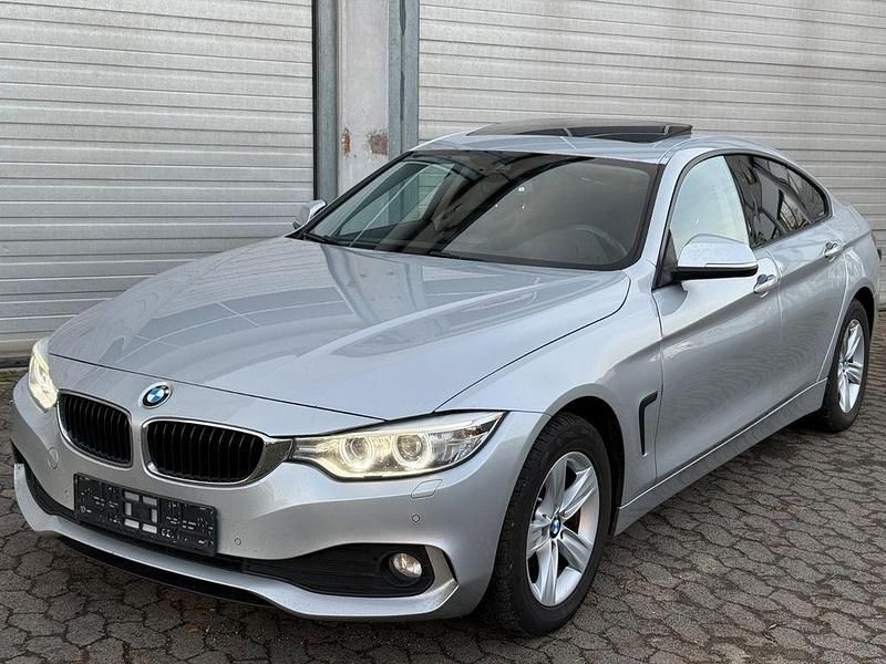 Silber Gebraucht 2015 BMW 420 Gran Coupé Advantage Coupé | 11.400 € - Bild 1/4