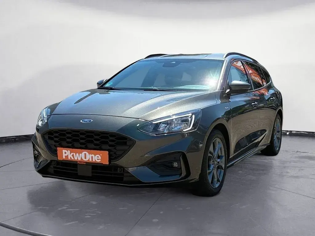Gebraucht Ford Focus 155 PS (114 kW) 2020 Limousine
