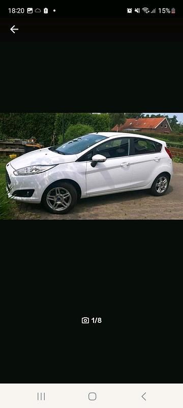 Gebraucht Ford Fiesta 80 PS (58 kW) 2014 Weiß Kleinwagen