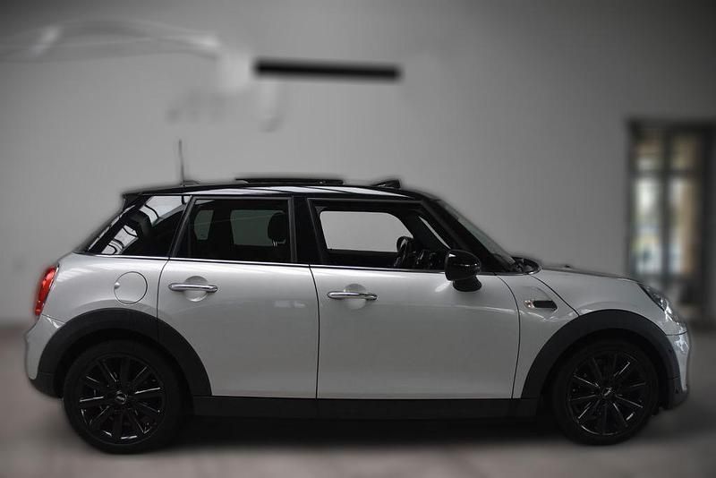 Gebraucht Mini Cooper 136 PS (100 kW) 2016 Weiß metallic Kleinwagen
