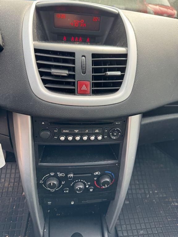 Gebraucht Peugeot 207 95 PS (69 kW) 2011 Grau Kombi