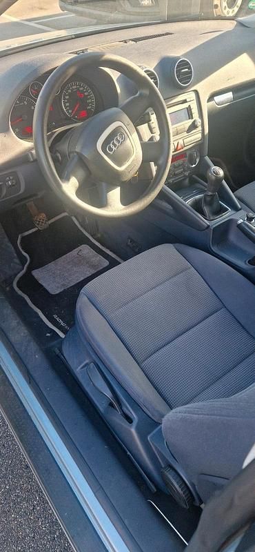 Gebraucht Audi A3 90 PS (66 kW) 2007 Blau Kleinwagen