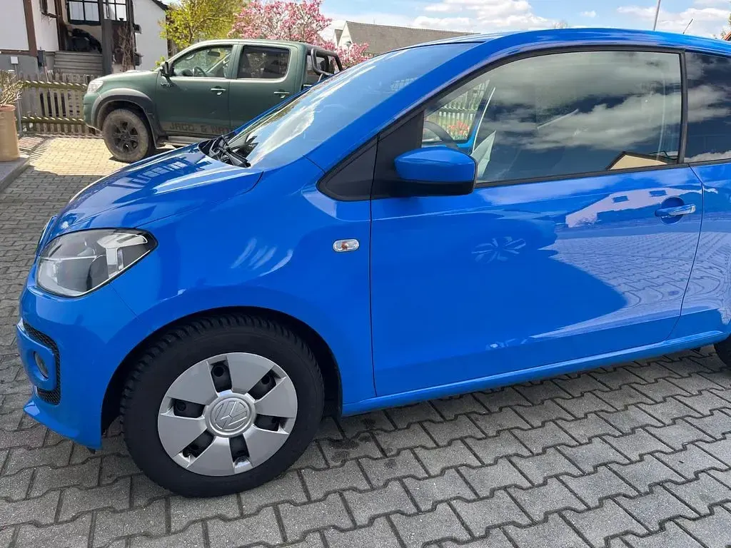 Usado VW up! 60 HP (44 kW) 2014 Azul Citadino