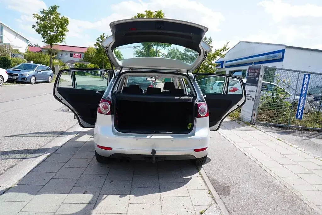 Gebraucht VW Golf Plus Cross Comfortline 122 PS (89 kW) 2012 Silber Limousine