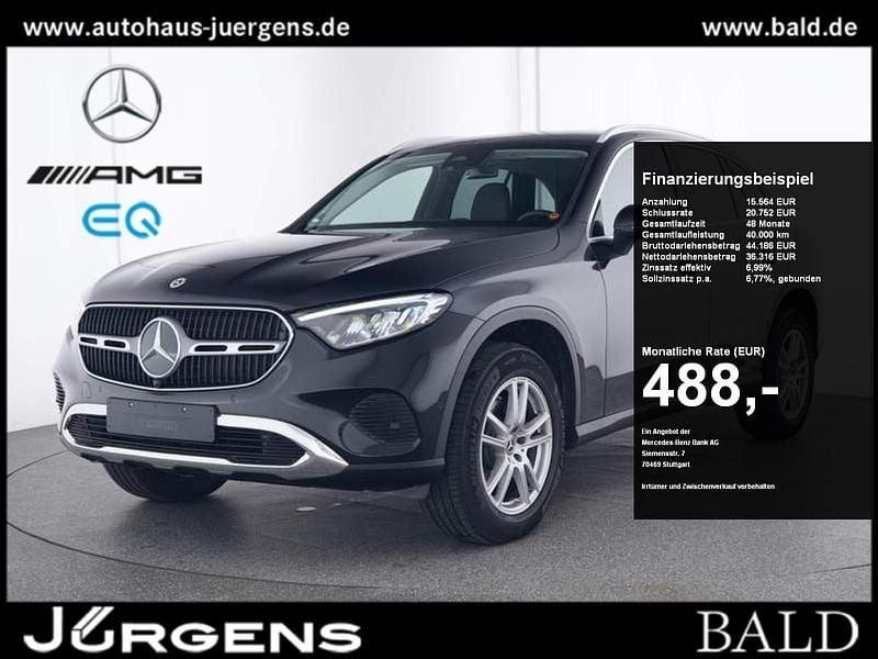 Obsidianschwarz metallic Gebraucht 2024 Mercedes GLC220 Avantgarde SUV | 51.840 € (Superpreis) - Bild 1/4