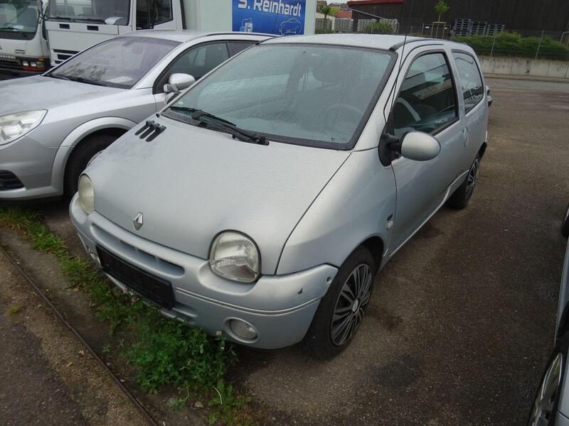 Grau Gebraucht 2004 Renault Twingo Dynamique Kleinwagen | 2.750 € (Etwas zu teuer) - Bild 1/4