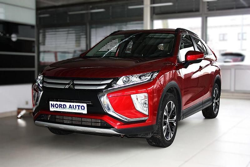 Gebraucht Mitsubishi Eclipse Cross 163 PS (119 kW) 2019 Rot SUV