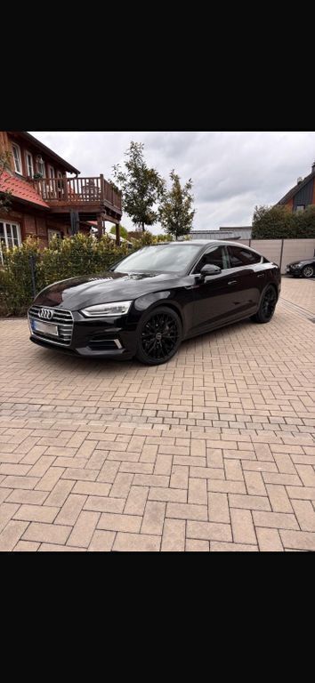 Schwarz Gebraucht 2018 Audi A5 Sportback Sport Limousine | 23.500 € (Fairer Preis) - Bild 1/4