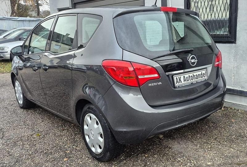 Gebraucht Opel Meriva Edition 101 PS (74 kW) 2010 Grau Van / Kleinbus
