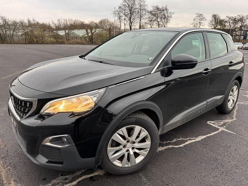 Gebraucht Peugeot 3008 Active 120 PS (88 kW) 2017 Schwarz SUV